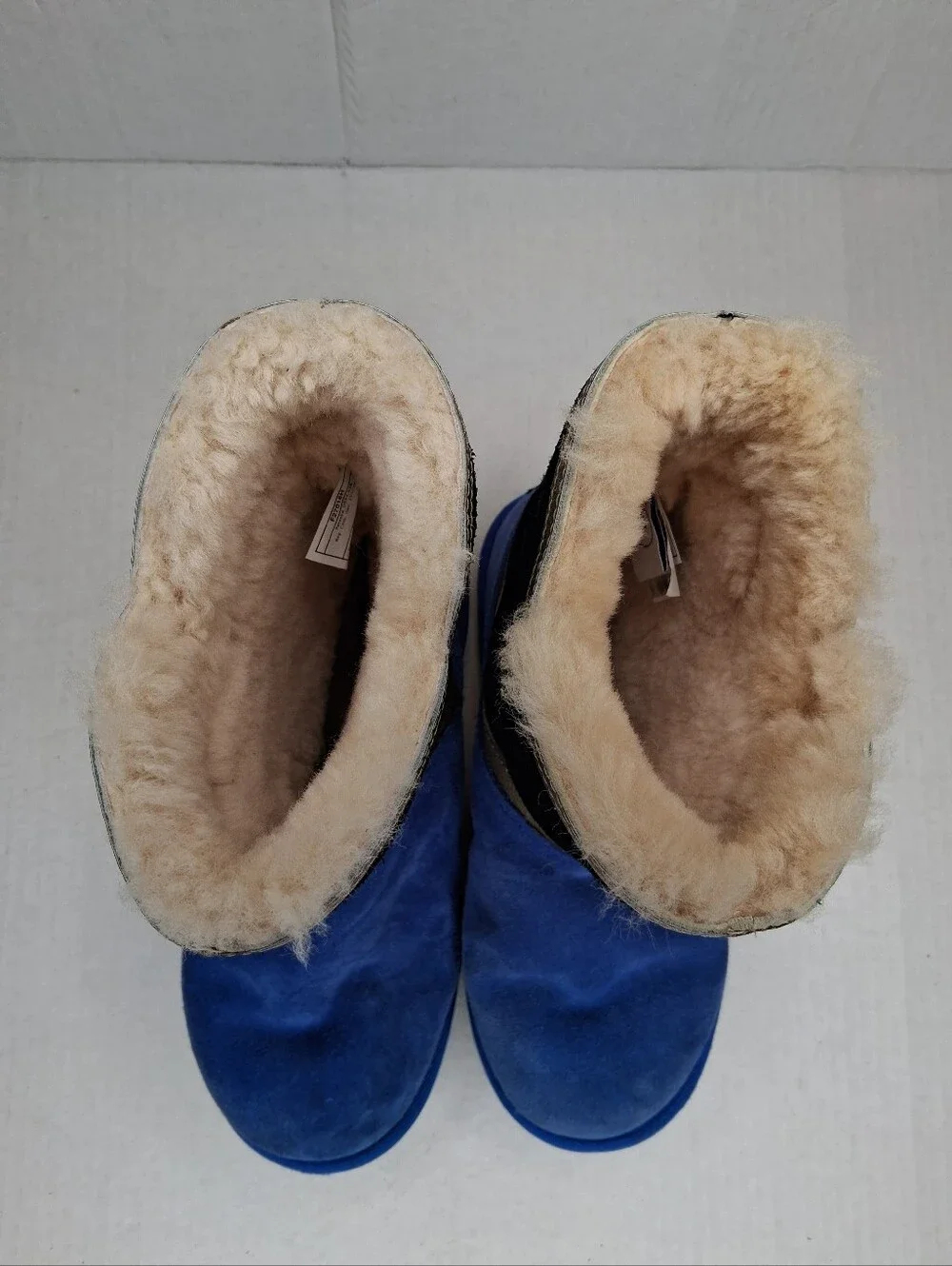 UGG x Disney Frozen Princess Anna Coronation Suede Boots Kids Size 4 Blue/Black
